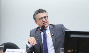 Instalada Comissão que vai analisar o fim da escala 6×1