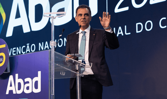 Leonardo Severini abre Convenção ABAD 2026 com mensagem de confiança no futuro do canal indireto